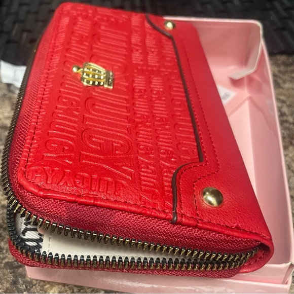 A brand new lipstick red juicy couture wallet / wristlet - Picture 5 of 5